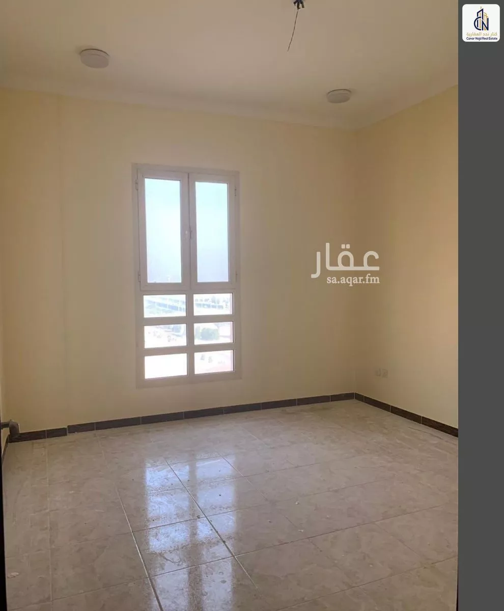 5 bedroom apartment in Al Hamra 9