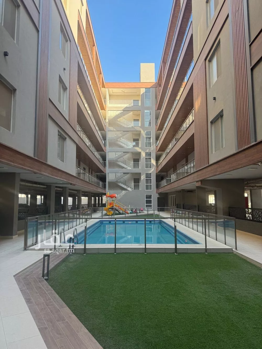 3 bedroom apartment in Al Hamra 2