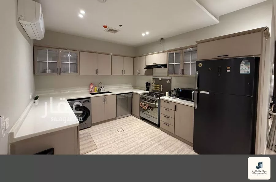 3 bedroom apartment in Al Hamra 14