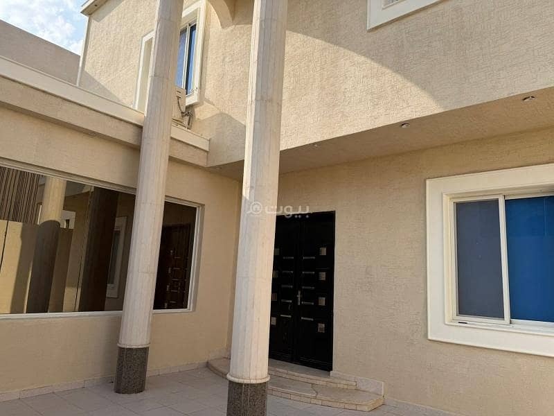 5 bedroom villa in Al Aridh, Riyadh 10