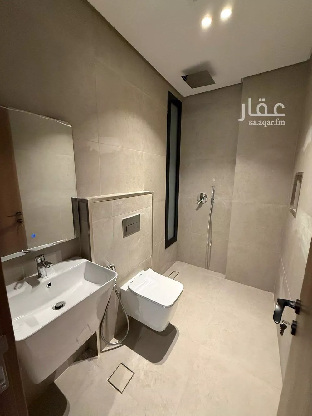2 bedroom apartment in Al Hizam Al Thahabi 8