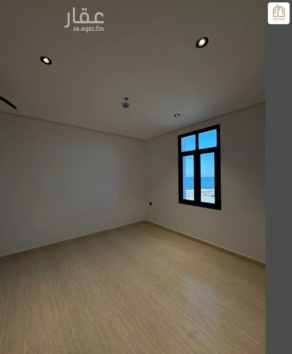 3 bedroom apartment in Al Khour 12