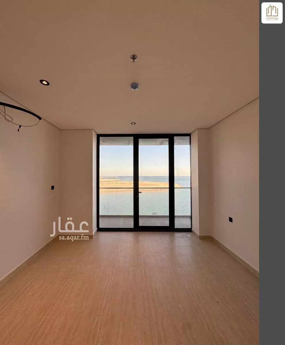 3 bedroom apartment in Al Khour 8