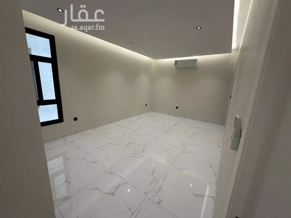4 bedroom apartment in Al Hamra 5