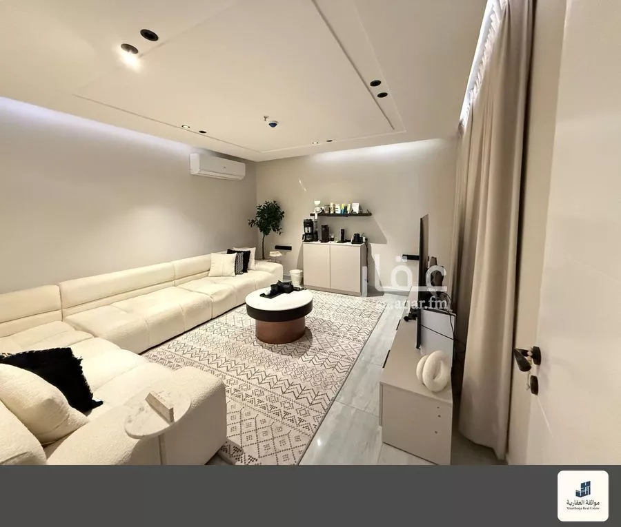 3 bedroom apartment in Al Hamra 4