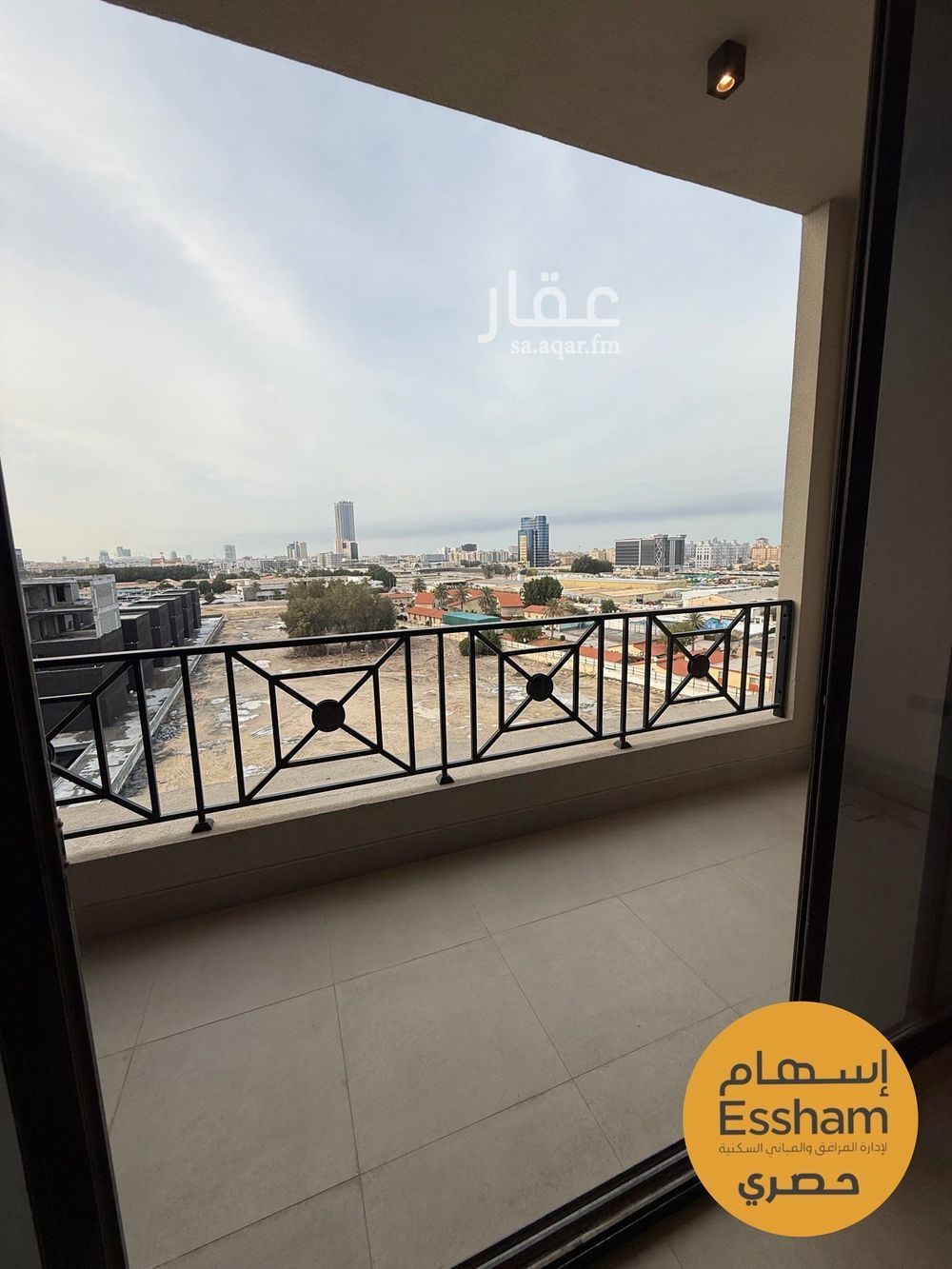 3 bedroom apartment in Al Hizam Al Thahabi 3