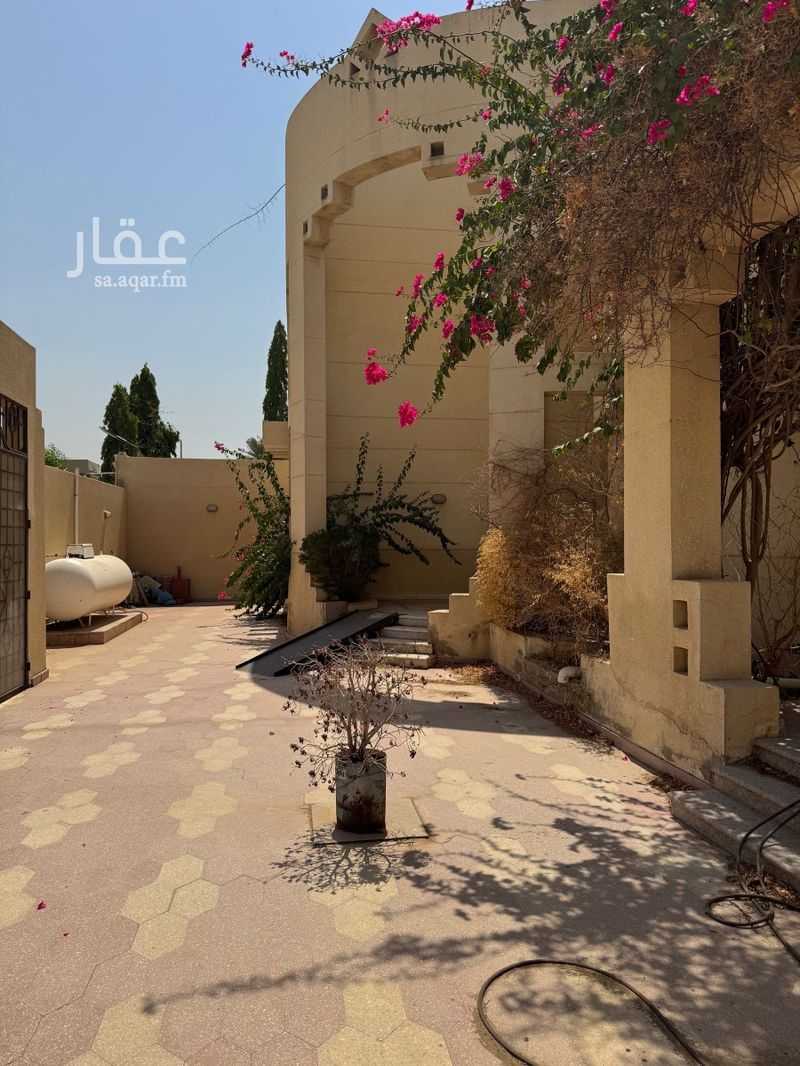 4 bedroom villa in Al Manar, Jeddah 5