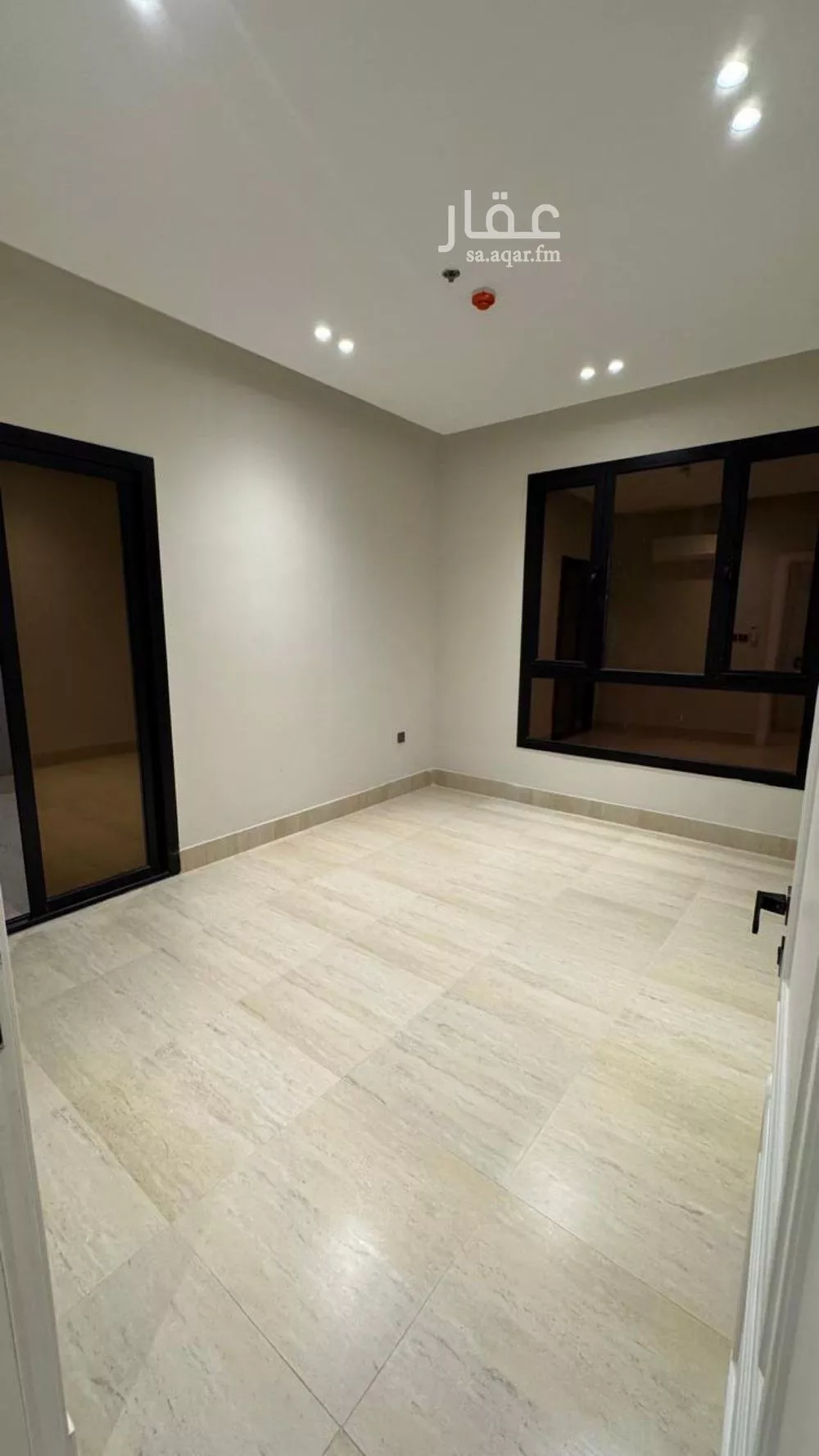 4 bedroom apartment in Al Hamra 5