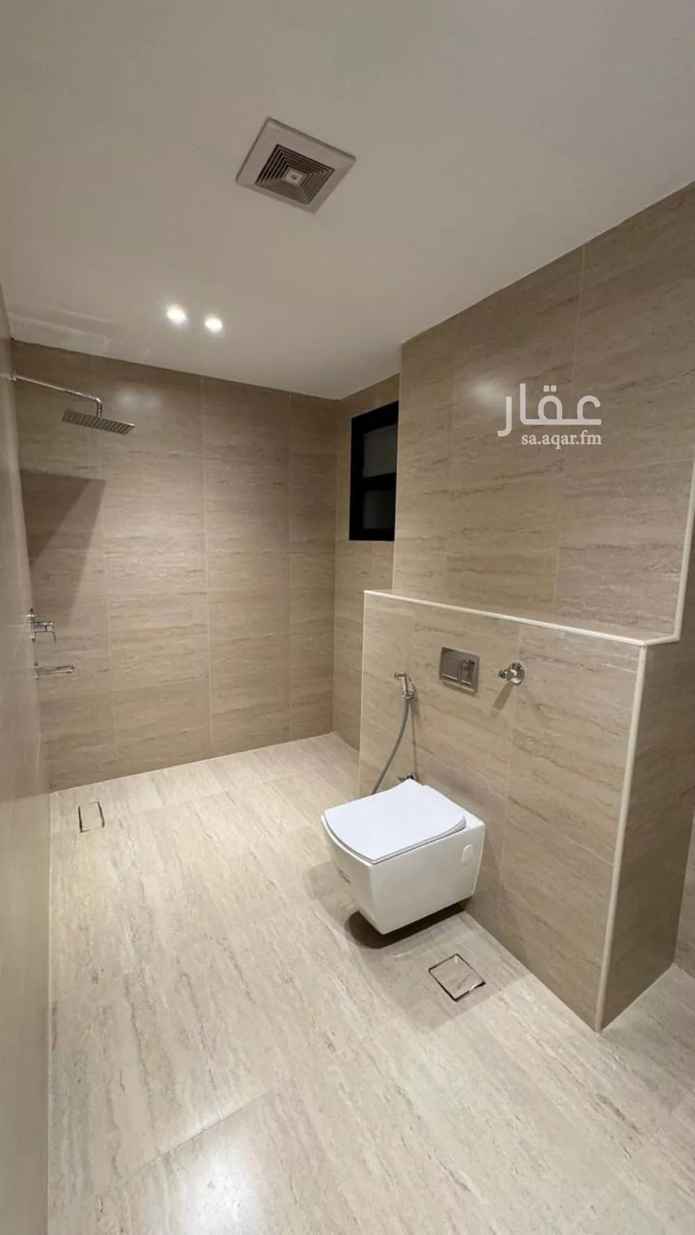 4 bedroom apartment in Al Hamra 10