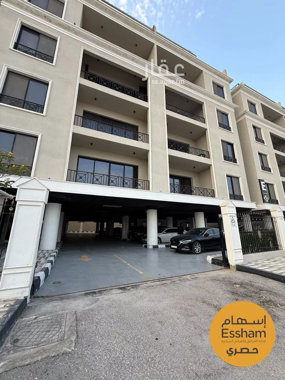 3 bedroom apartment in Al Bahr 10
