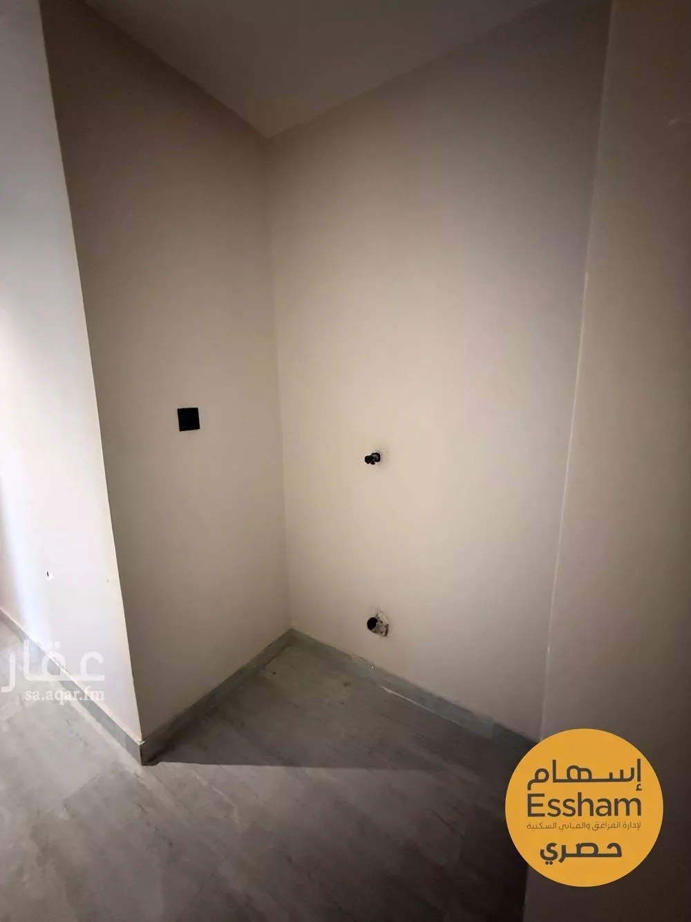 4 bedroom apartment in Al Hamra, Eastern Province 7
