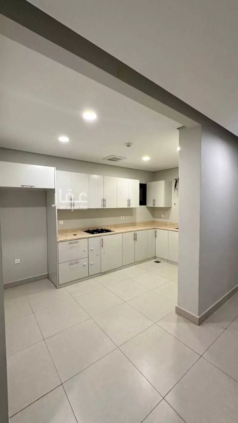 4 bedroom apartment in Al Hamdaniyah, Jeddah 8
