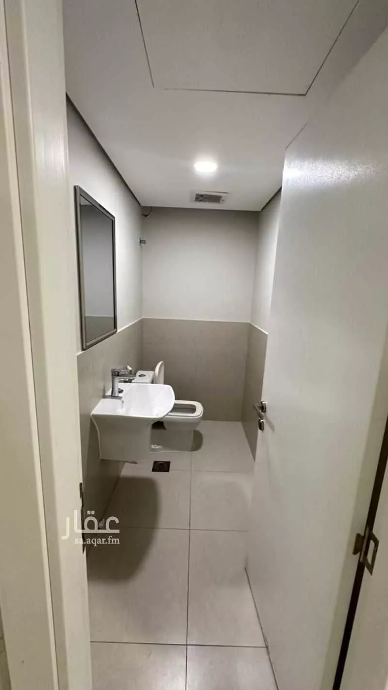 4 bedroom apartment in Al Hamdaniyah, Jeddah 16