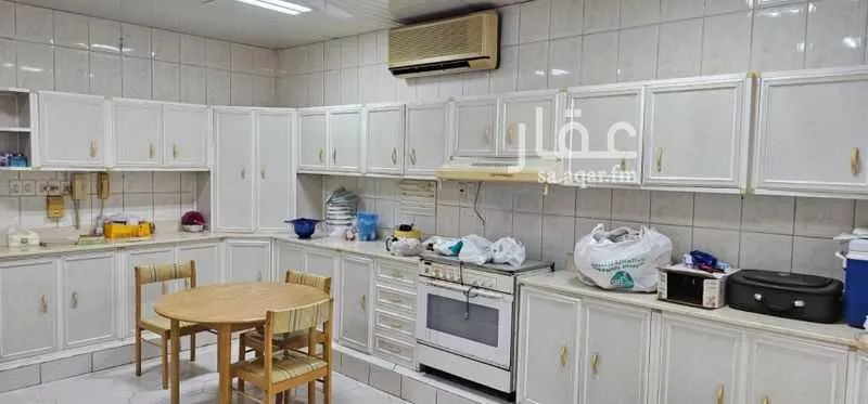 villa in Uhud, Eastern Province 21