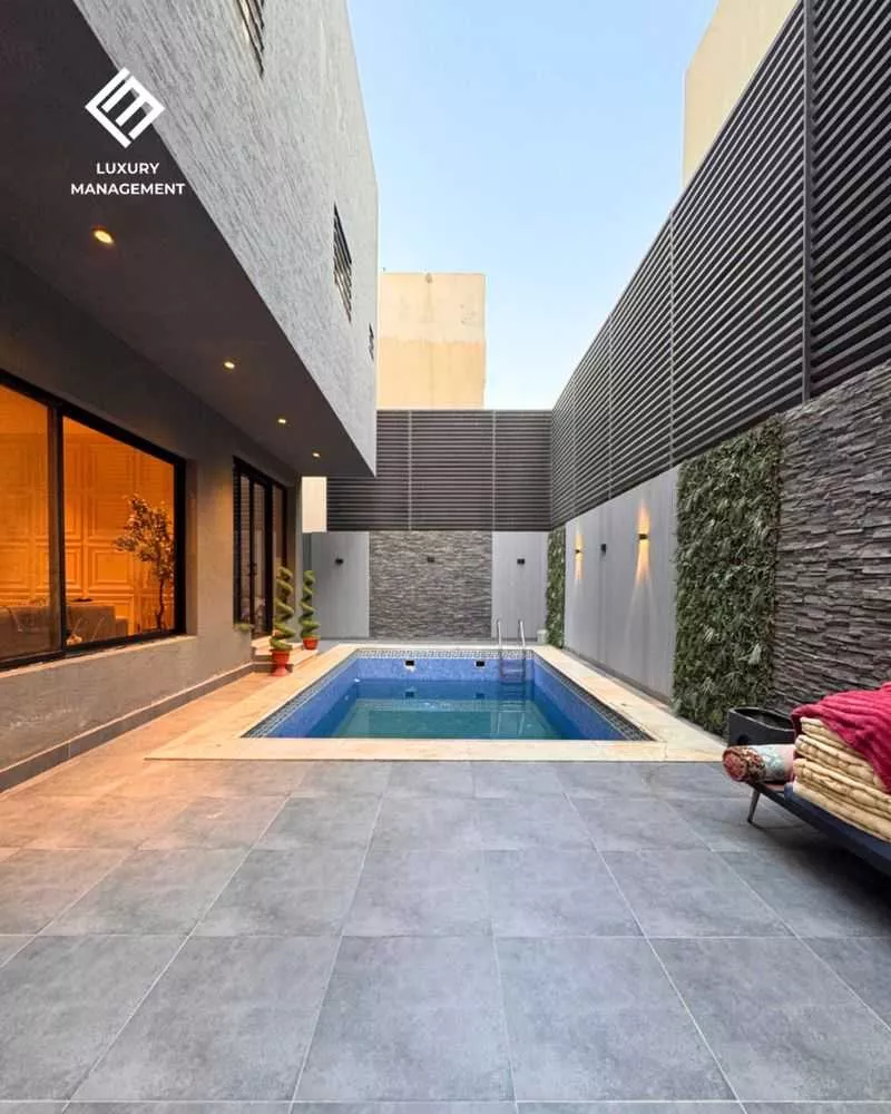 4 bedroom villa in Al Sahafah, Riyadh 7