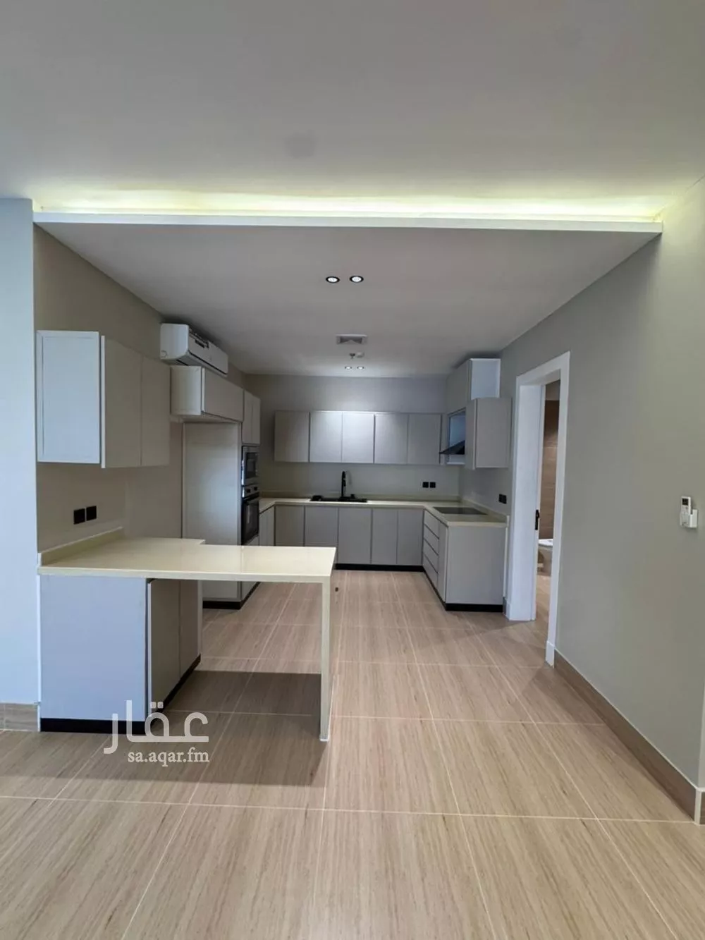 4 bedroom apartment in Al Hamra 12