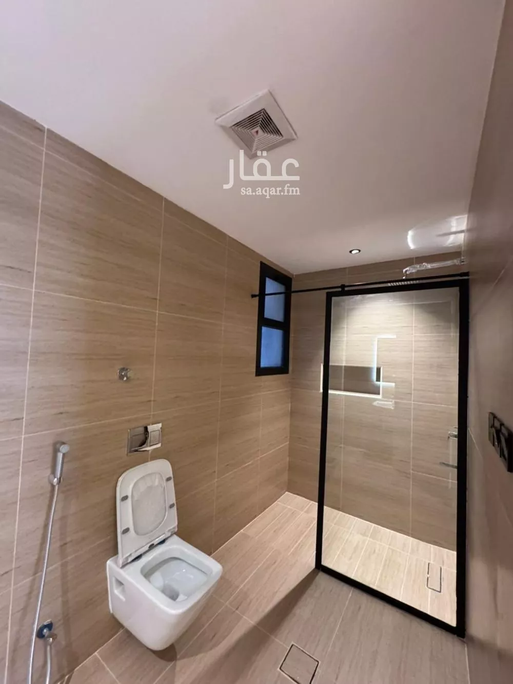 4 bedroom apartment in Al Hamra 17