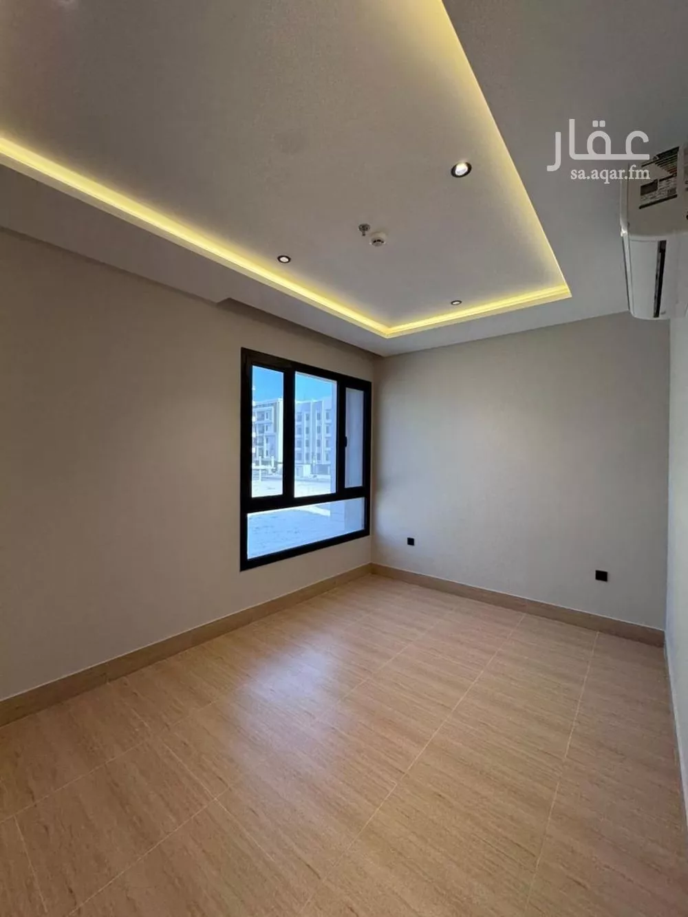 4 bedroom apartment in Al Hamra 5