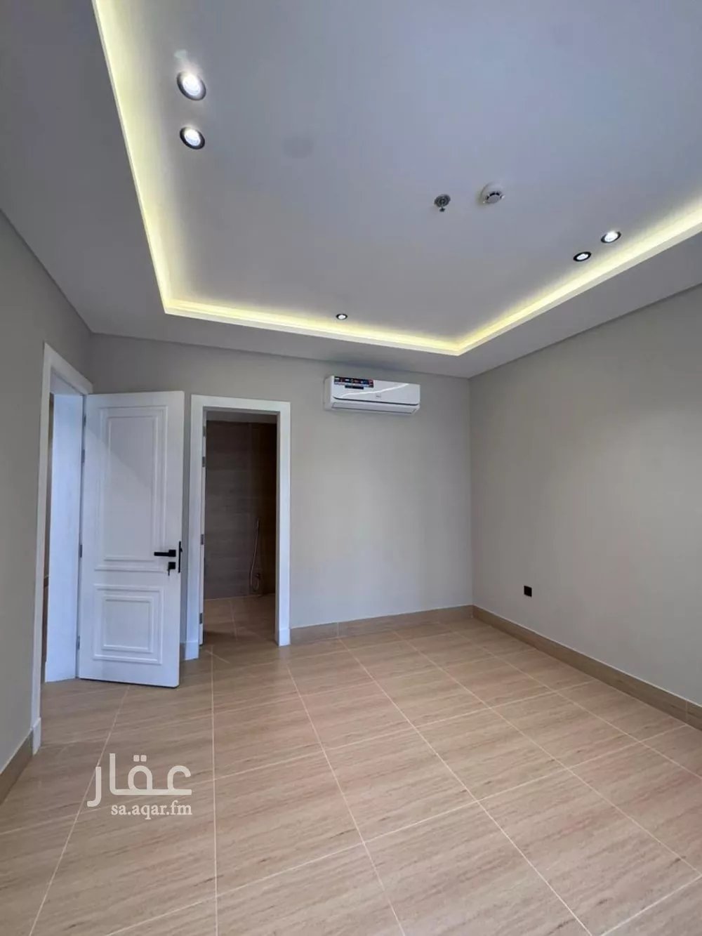 4 bedroom apartment in Al Hamra 9