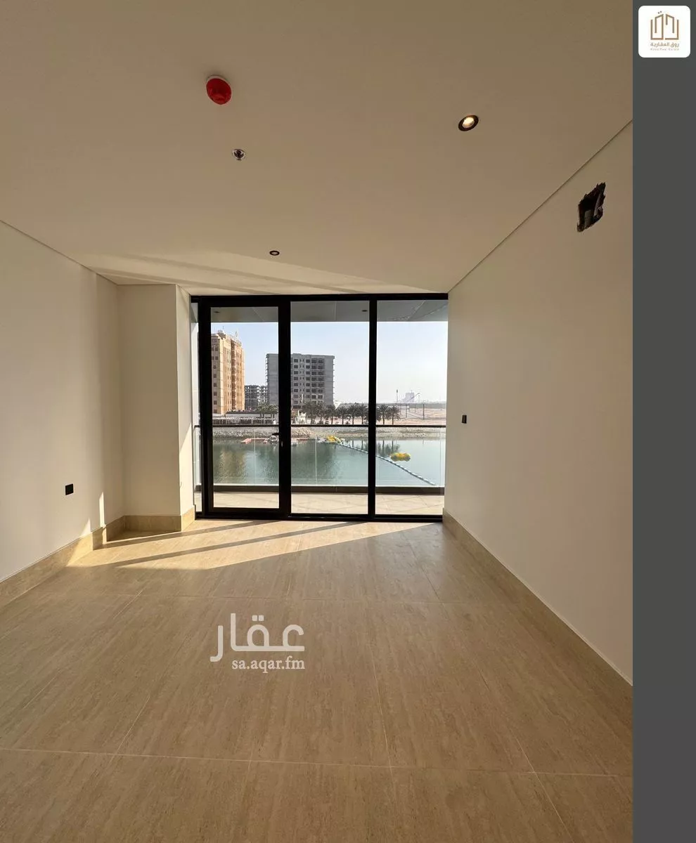 3 bedroom apartment in Al Khour 6