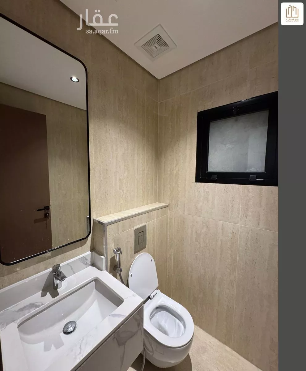 3 bedroom apartment in Al Khour 8