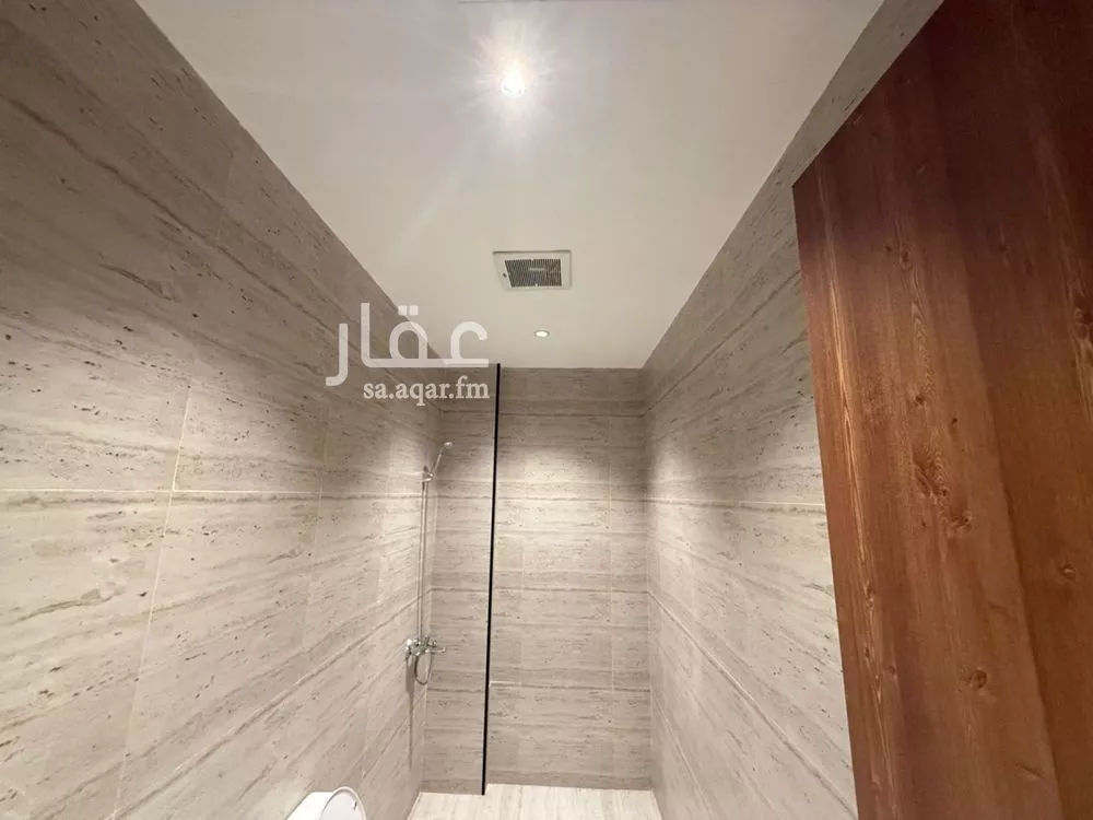 3 bedroom apartment in Al Bahr 5