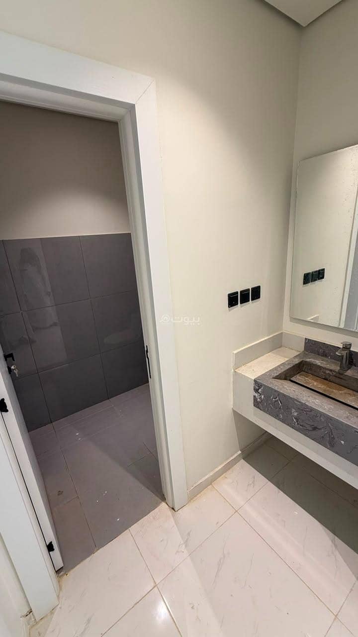 4 bedroom apartment in Al Awali, Riyadh 13
