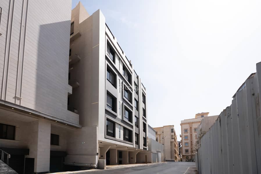 4 bedroom apartment in Al Rawdah, Jeddah 12