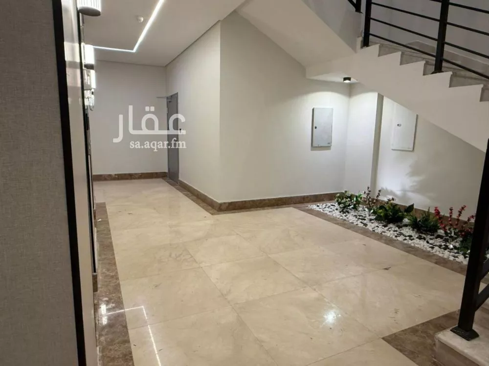 شقة 3 غرف في البحر 8