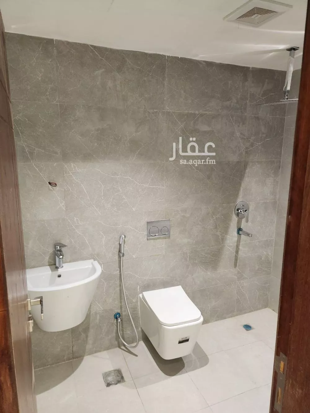 3 bedroom apartment in Al Hamra 3