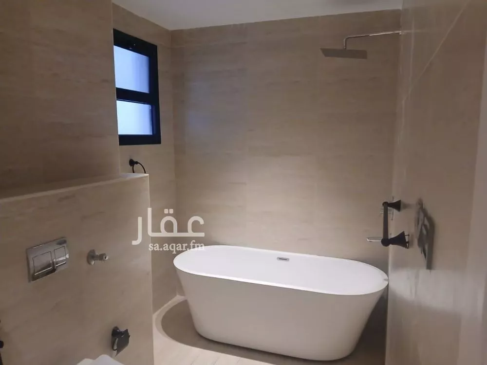 6 bedroom apartment in Al Hamra 13
