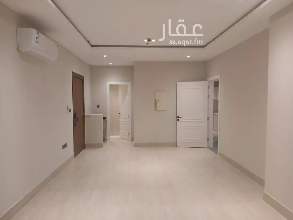 6 bedroom apartment in Al Hamra 8