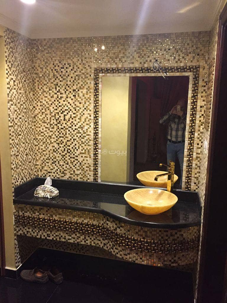 5 bedroom apartment in Al Tubayshi, Eastern Province 6
