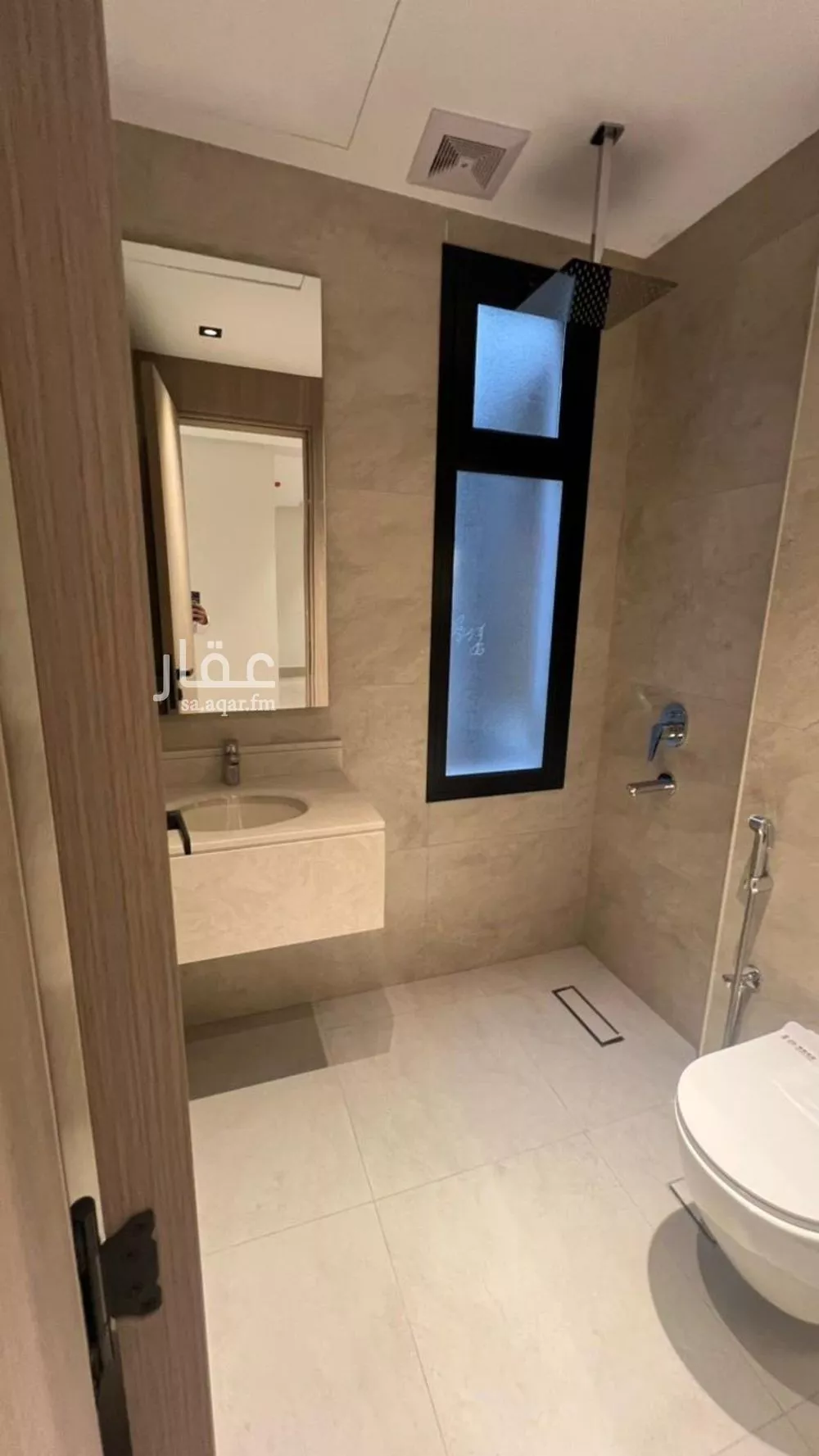 3 bedroom apartment in Al Bahr 11