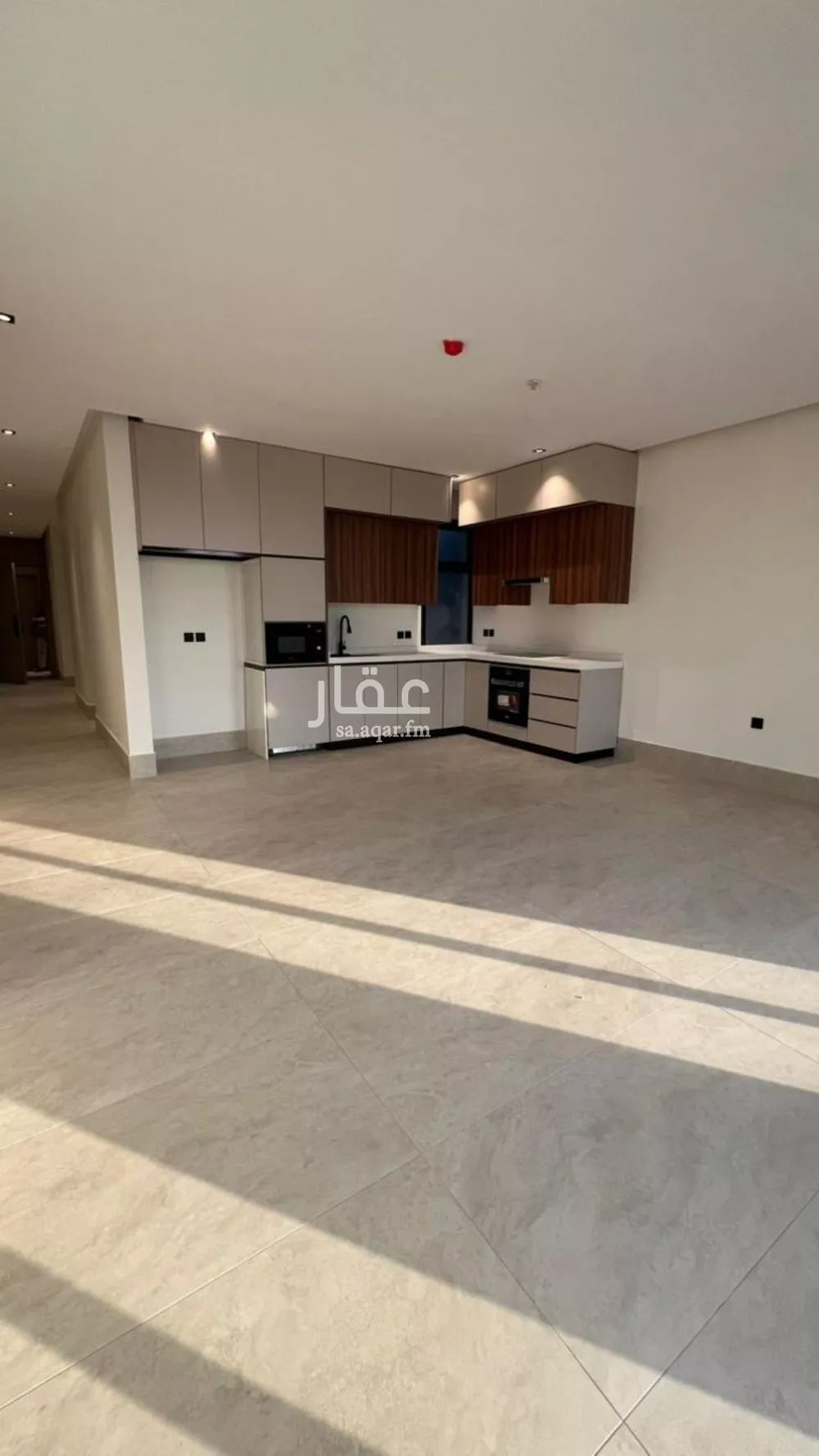 3 bedroom apartment in Al Bahr 3