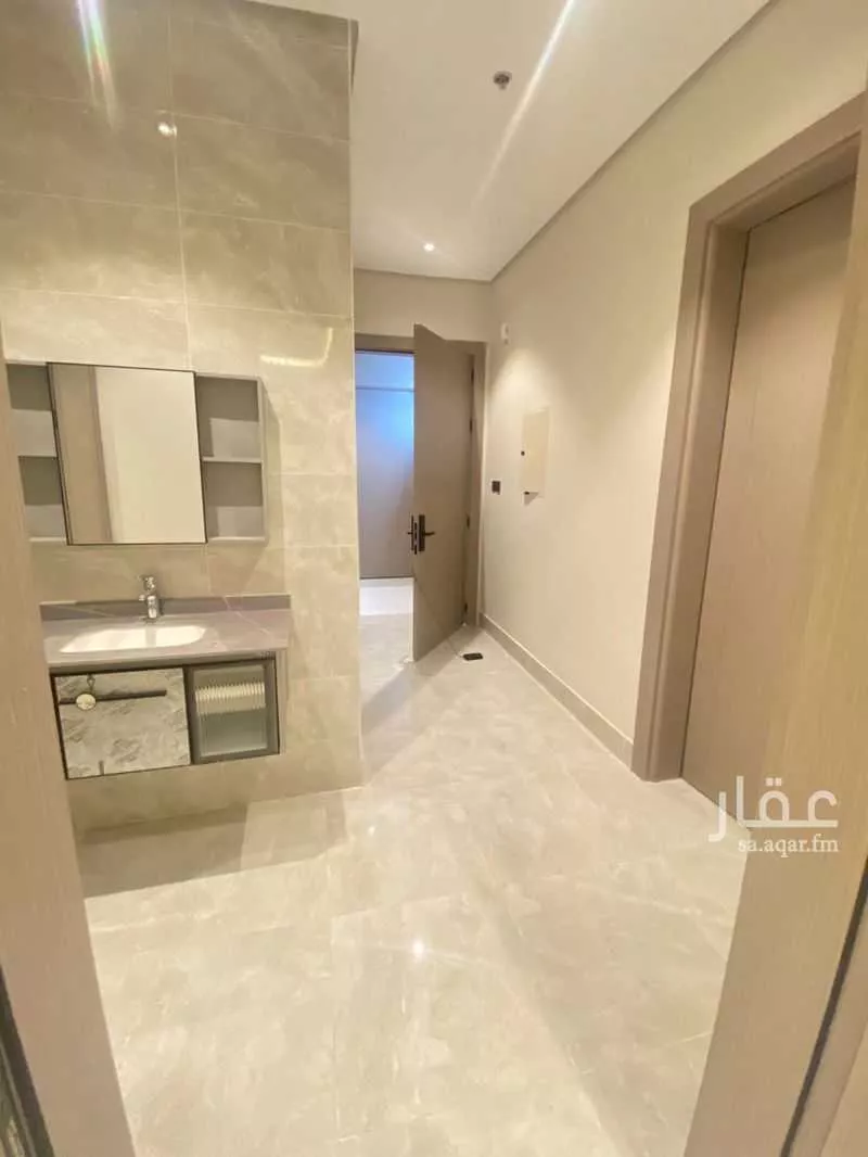 4 bedroom apartment in Al Hamra 23