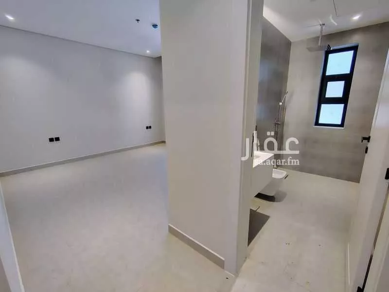 شقة 3 غرف في البحر 13