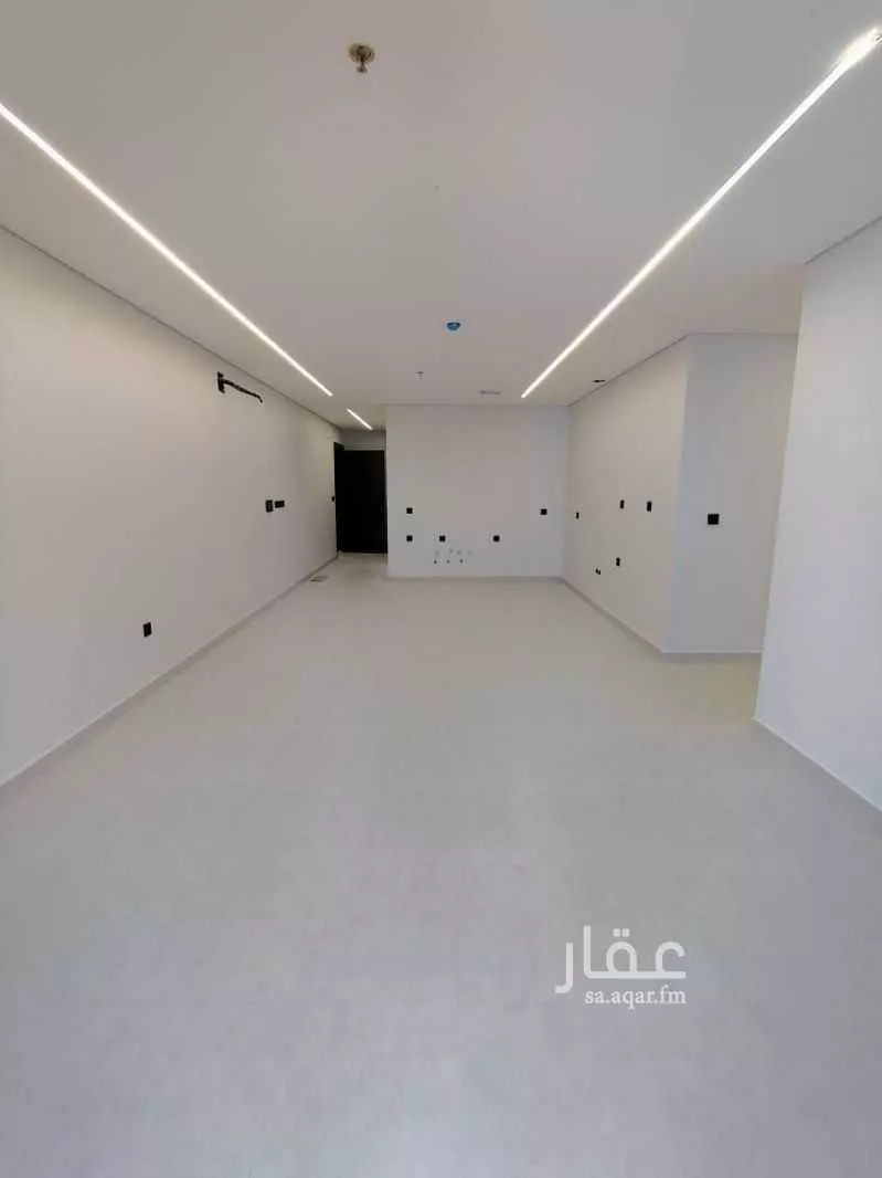 شقة 3 غرف في البحر 10