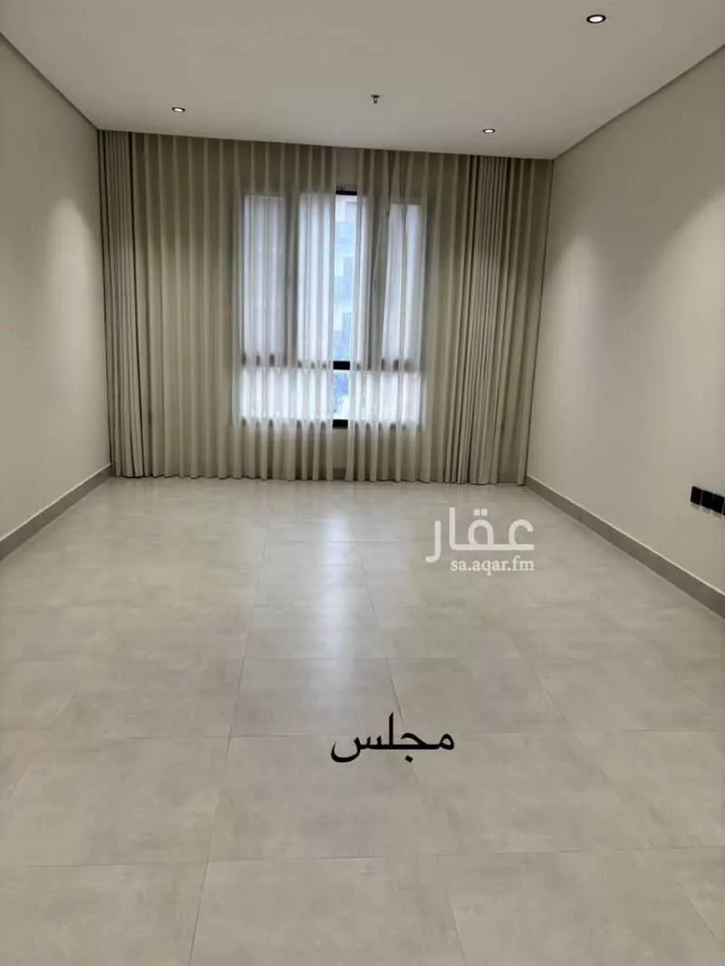 5 bedroom apartment in Al Hamra 14