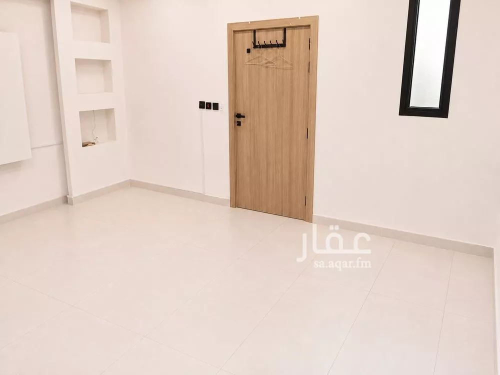 1 bedroom apartment in King Fahd, Riyadh 8