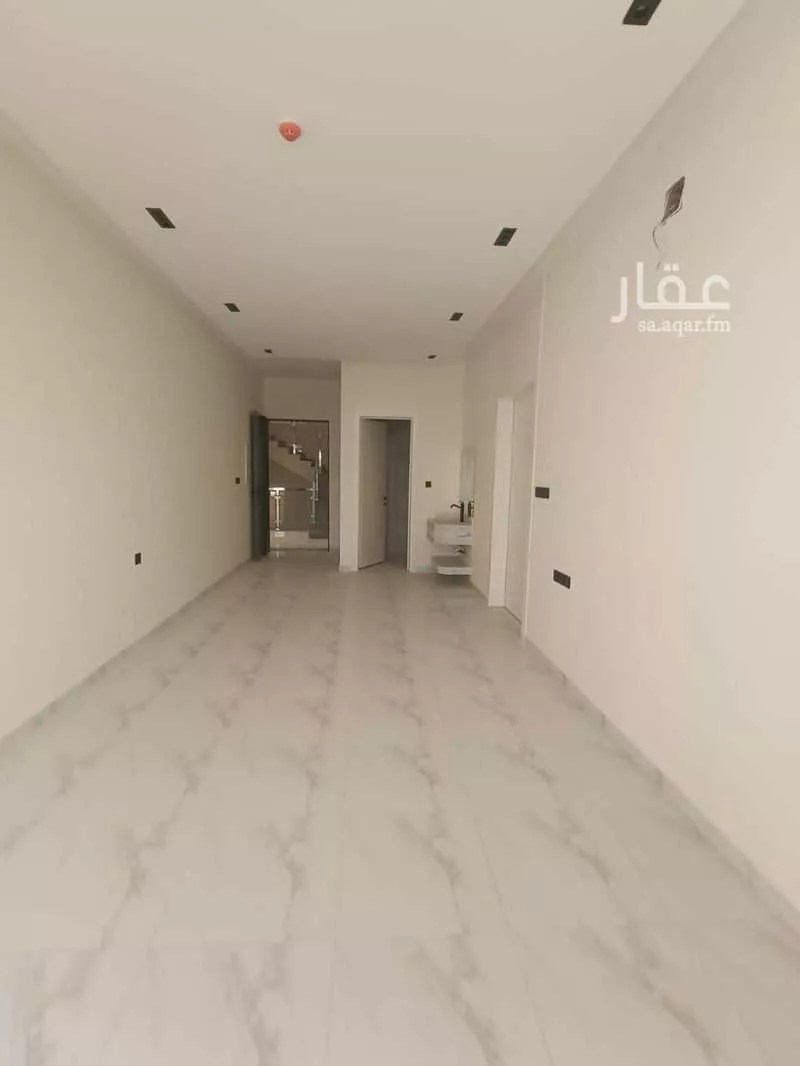 عقار 4 غرف في ظهرة نمار، الرياض 6