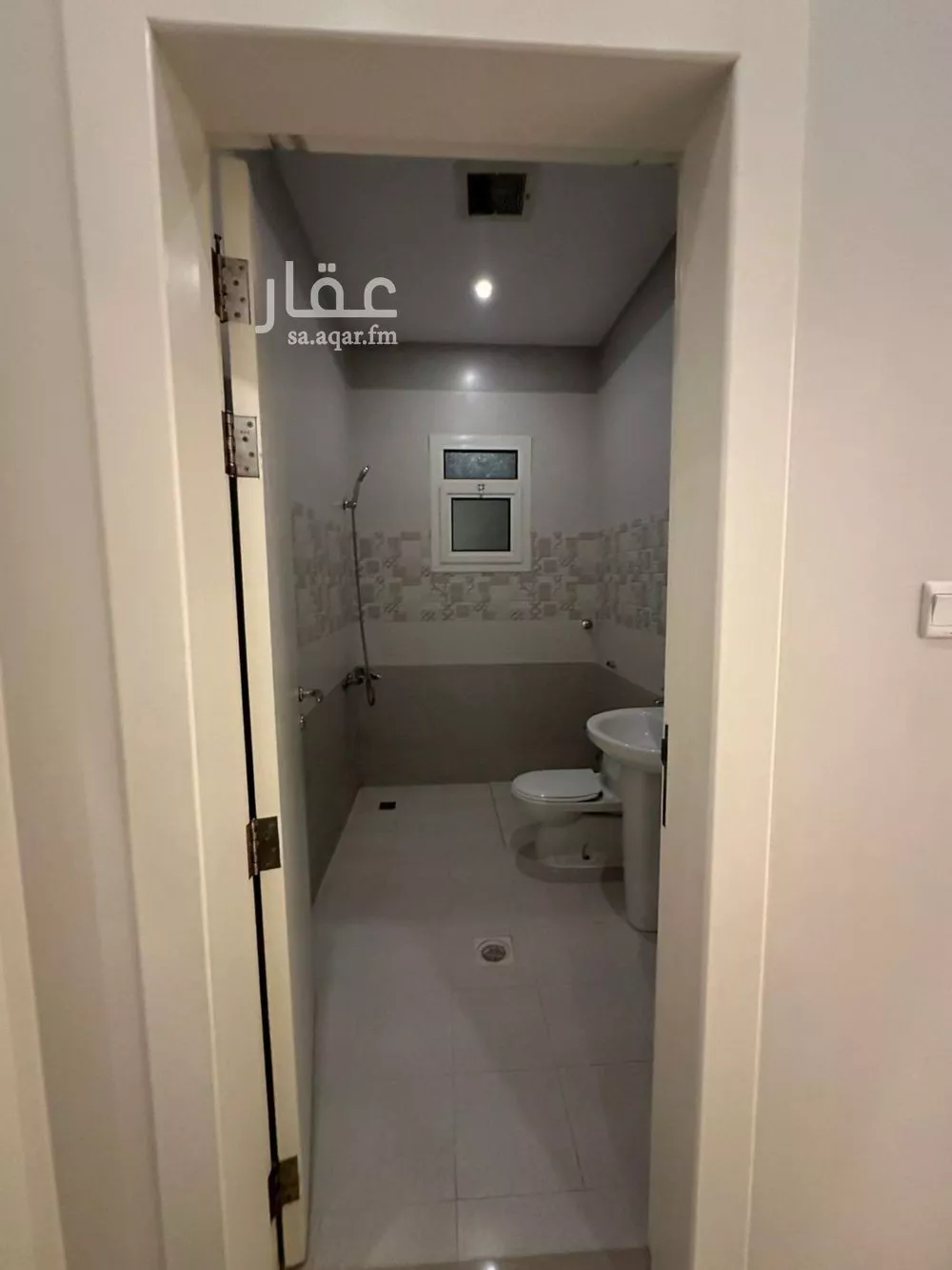 4 bedroom floor in Al Aridh 15