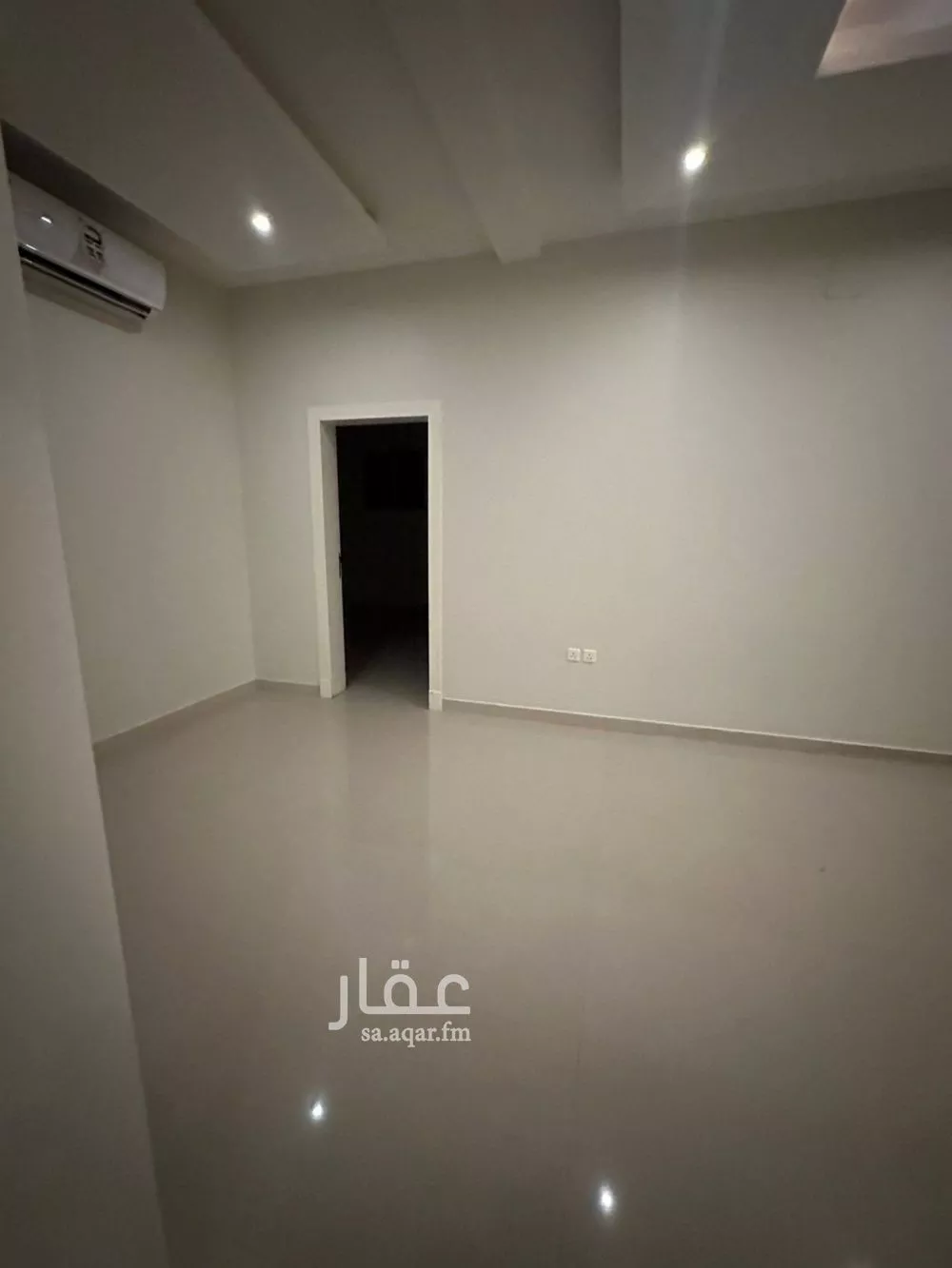 4 bedroom floor in Al Aridh 4