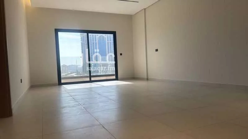 3 bedroom apartment in Al Hamra 3