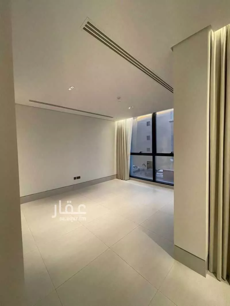 3 bedroom apartment in Al Bandariyah 4