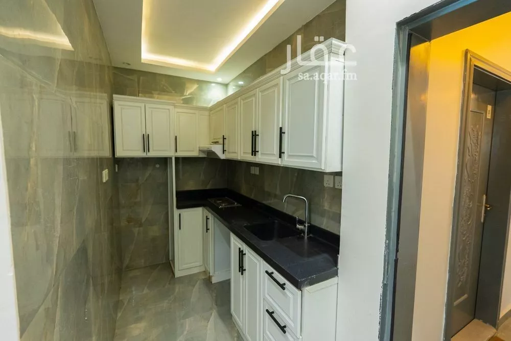 1 bedroom apartment in Al Aqiq 2