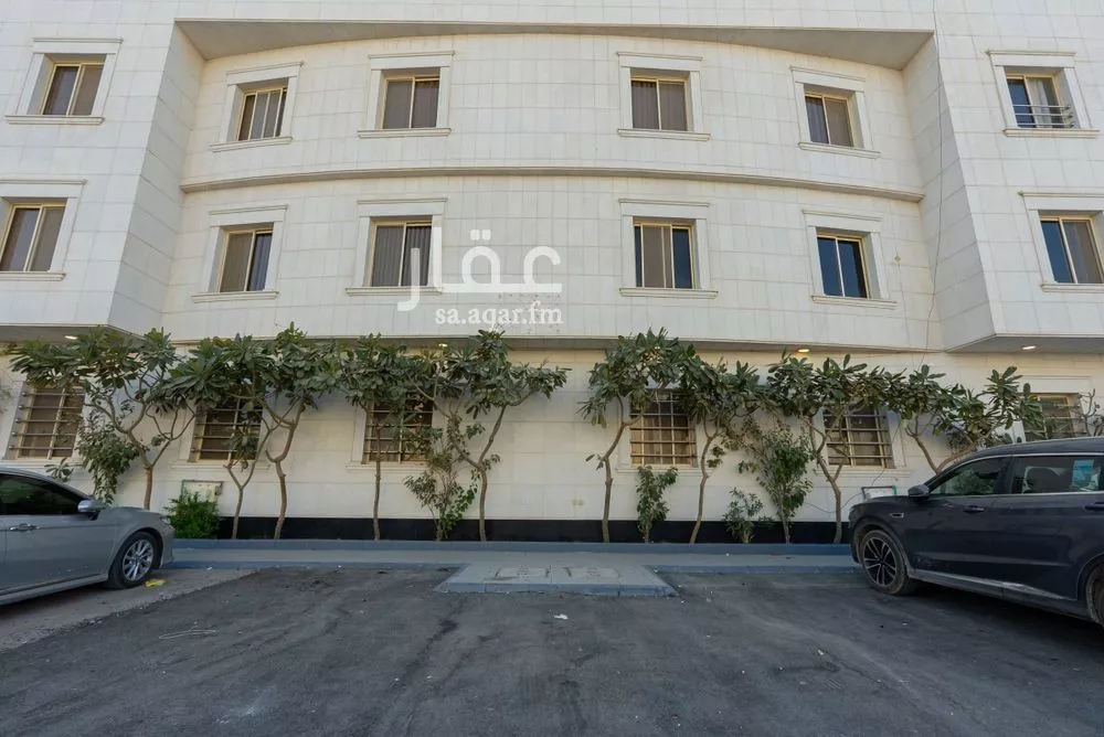 1 bedroom apartment in Al Aqiq 3