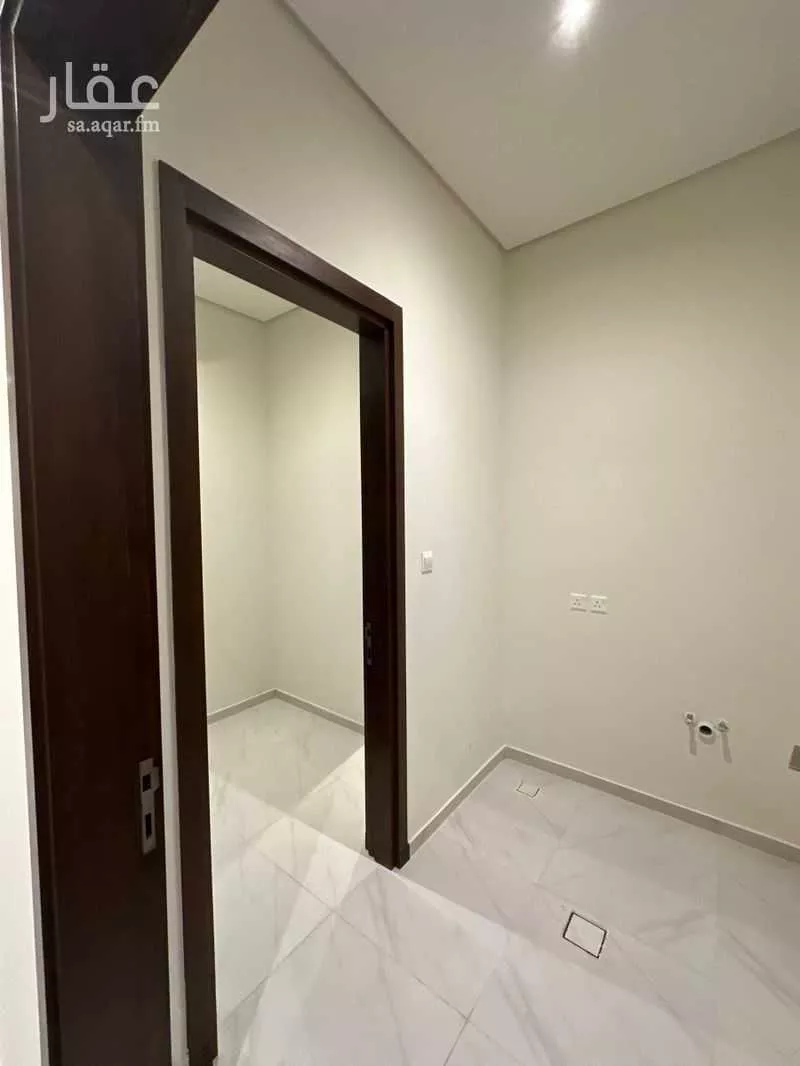 2 bedroom apartment in Al Bahr 5