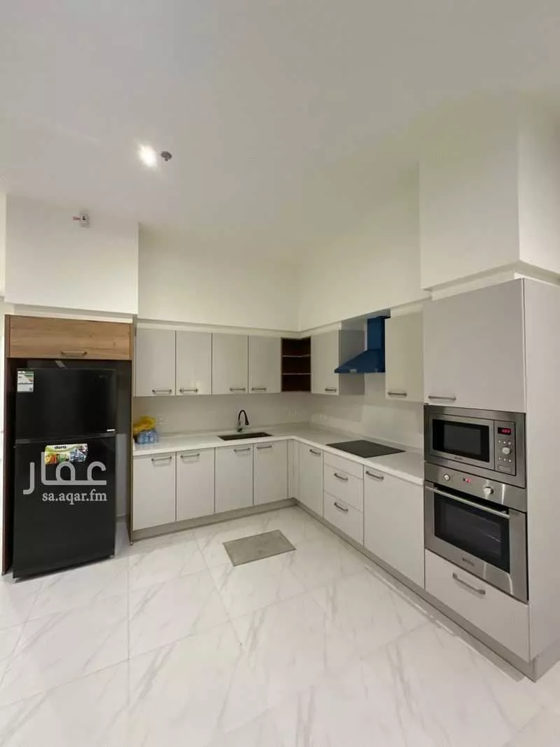 2 bedroom apartment in Al Bahr 9