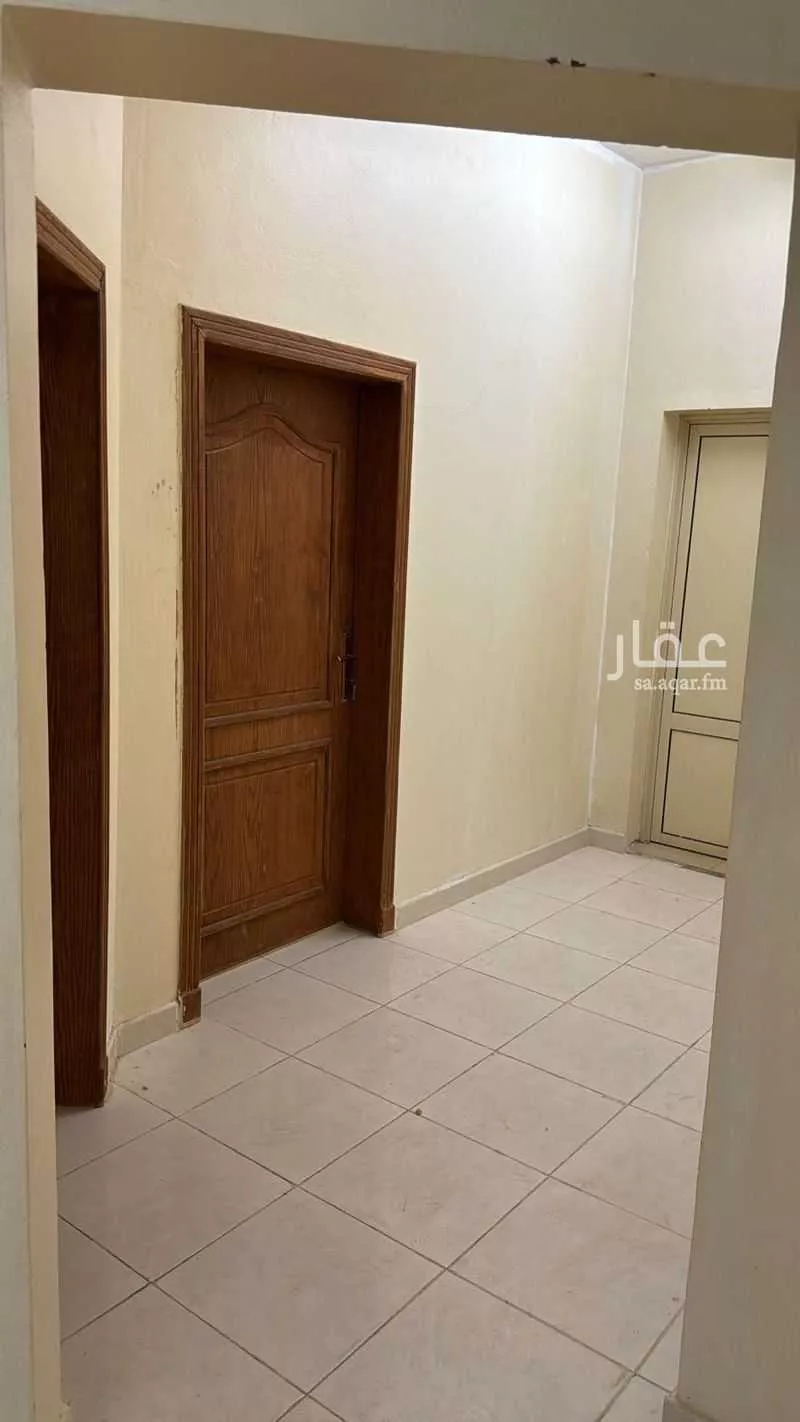 شقة في العزيزية